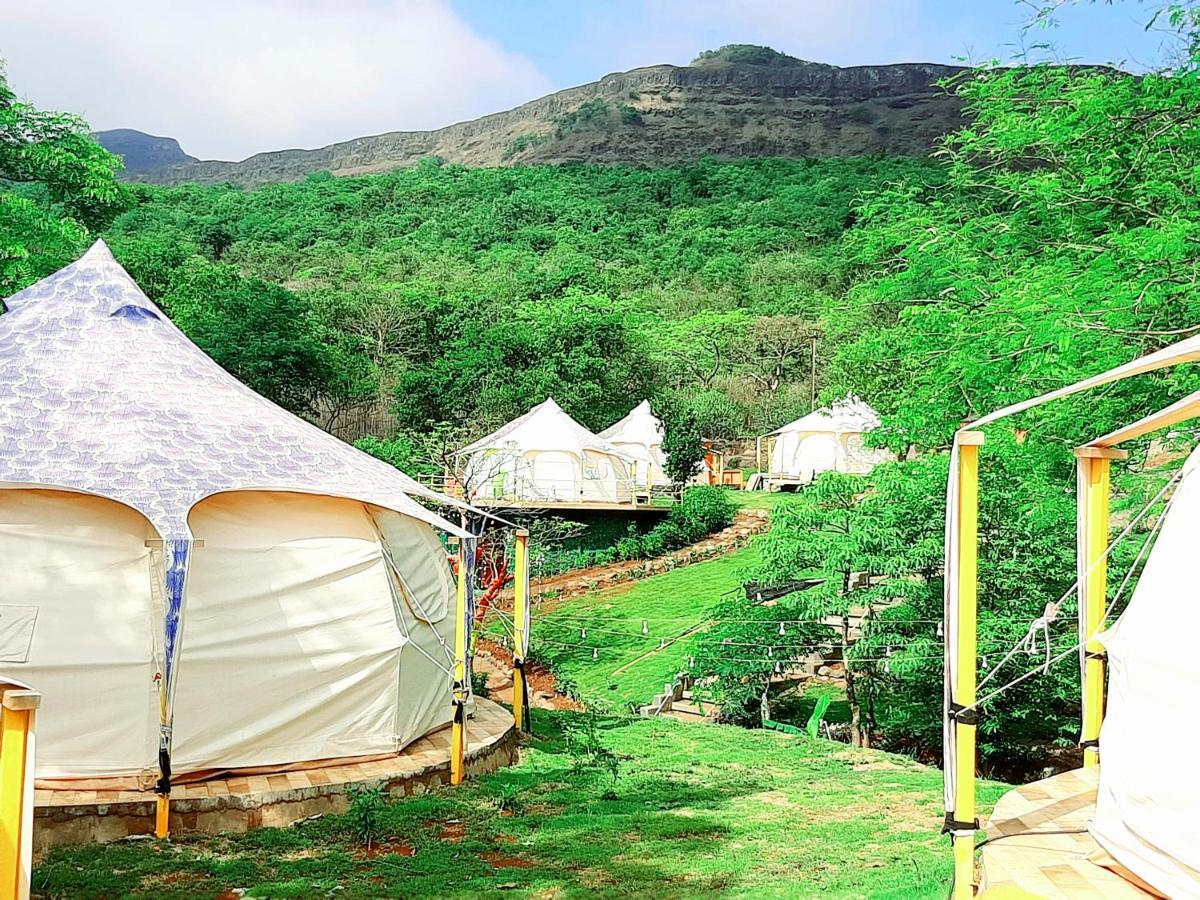 The Lotus Resort Lonavala Extérieur photo