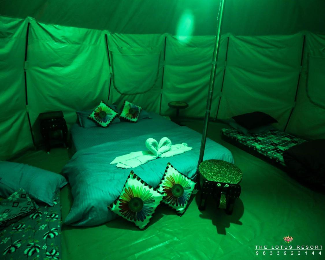 The Lotus Resort Lonavala Extérieur photo